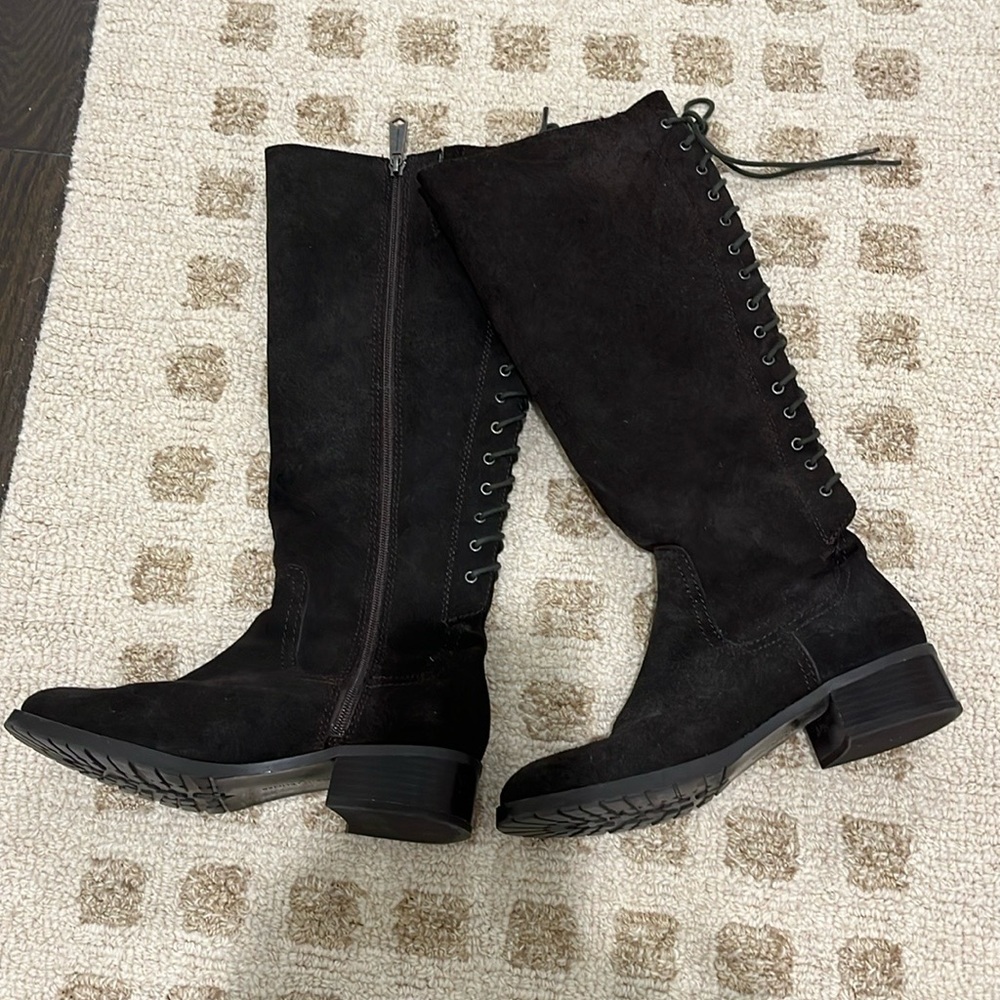Donald J Pliner  boots